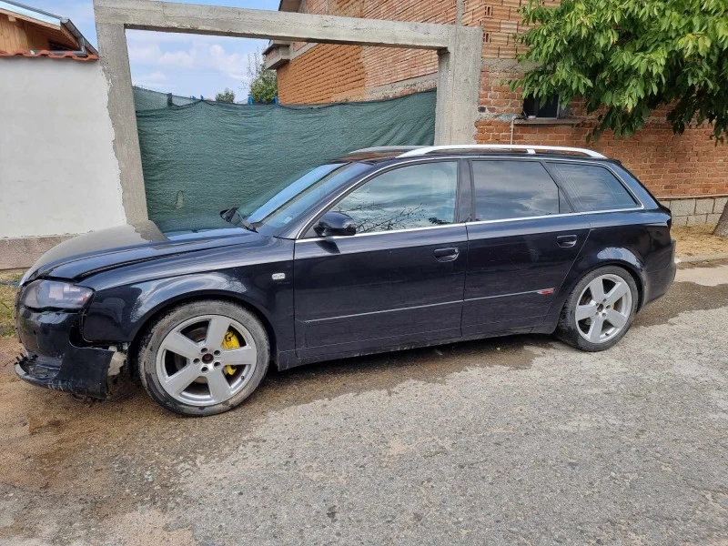 Audi A4 3.0 TDI/Ръчка/18&#34;, снимка 13 - Автомобили и джипове - 42390954