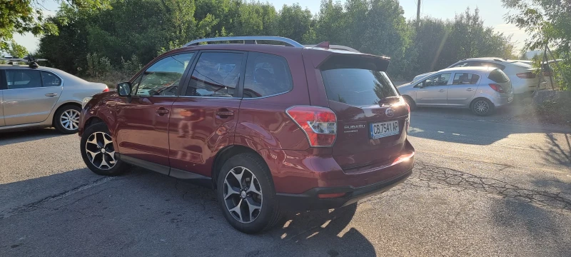 Subaru Forester, снимка 4 - Автомобили и джипове - 46816062