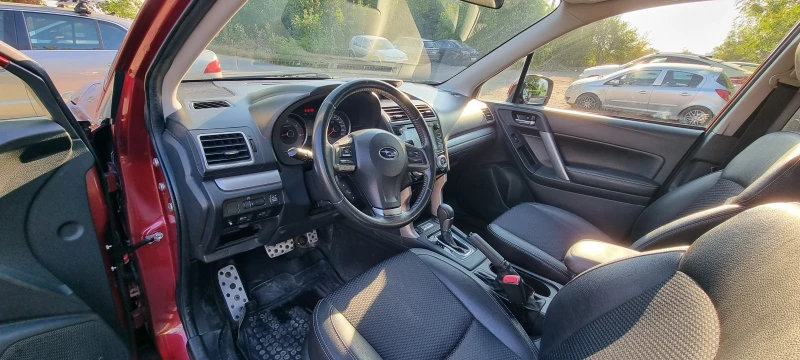 Subaru Forester, снимка 6 - Автомобили и джипове - 46816062