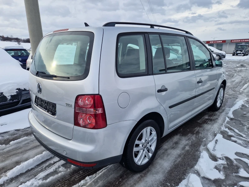 VW Touran 1.9 TDI Навигация!, снимка 5 - Автомобили и джипове - 48666983