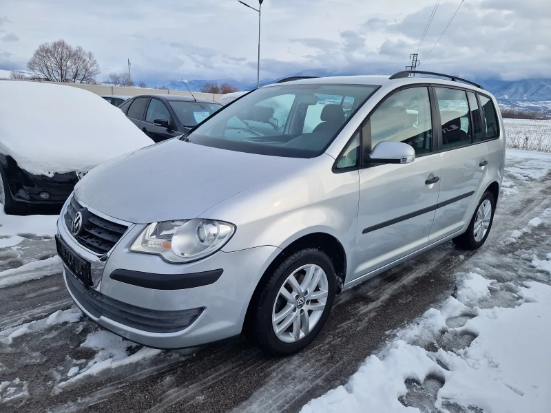 VW Touran 1.9 TDI Навигация!, снимка 3 - Автомобили и джипове - 48666983