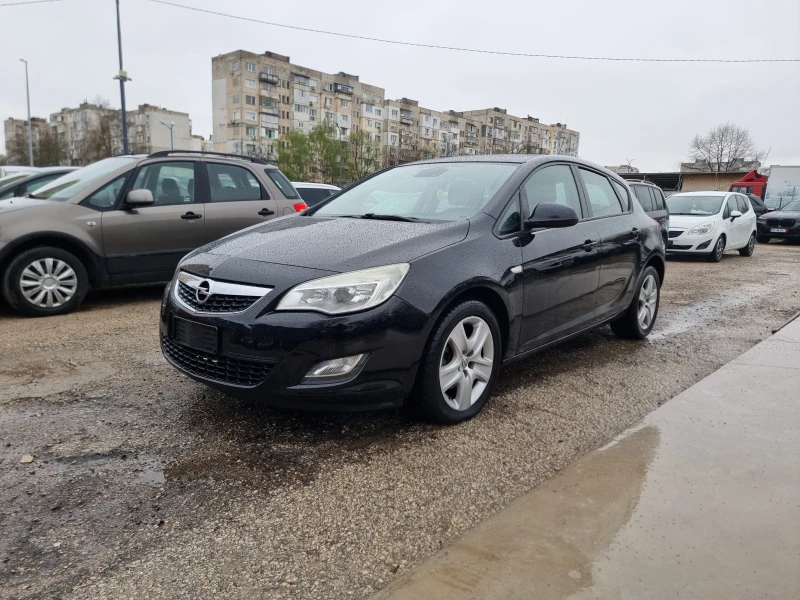 Opel Astra 1.7CTDI , снимка 3 - Автомобили и джипове - 49728617