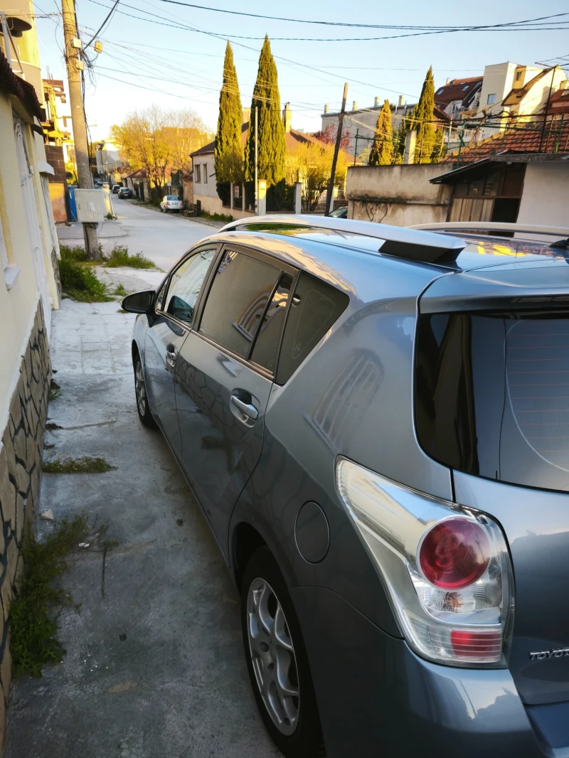 Toyota Verso d4d, снимка 12 - Автомобили и джипове - 52646977