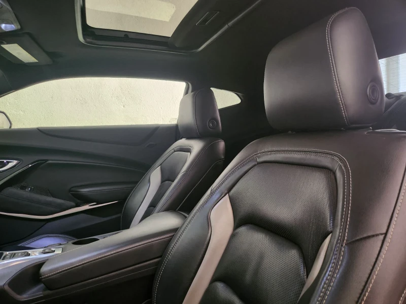 Chevrolet Camaro, снимка 9 - Автомобили и джипове - 52167287