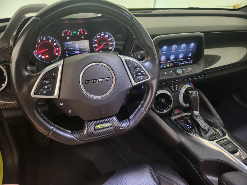 Chevrolet Camaro, снимка 11 - Автомобили и джипове - 52167287