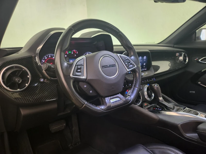 Chevrolet Camaro, снимка 15 - Автомобили и джипове - 52167287