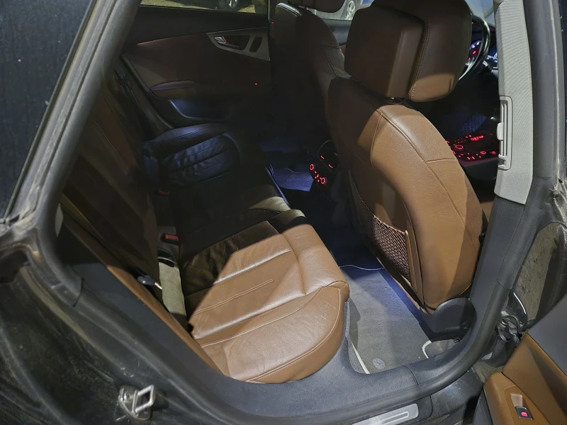 Audi A7 2.8FSI QUATTRO , снимка 9 - Автомобили и джипове - 51762094