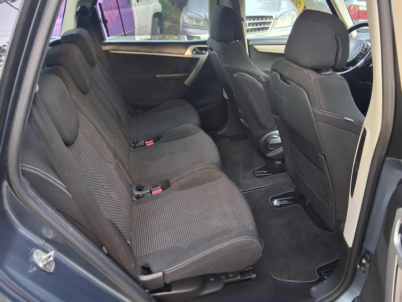 Citroen C4 Picasso 1.6 HDI, снимка 11 - Автомобили и джипове - 52021212