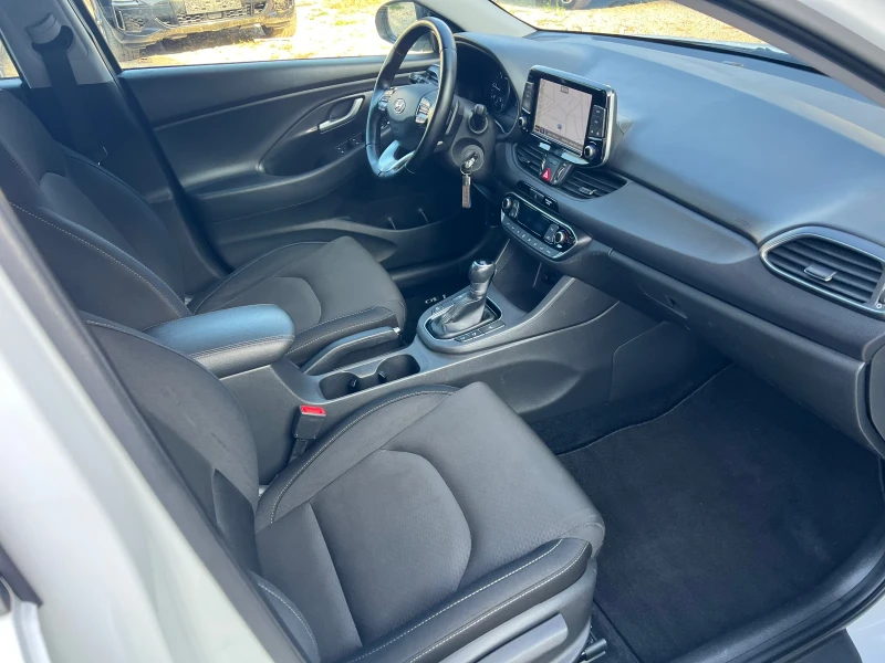 Hyundai I30 1.6d, ШВЕЙЦАРИЯ, снимка 9 - Автомобили и джипове - 52059256