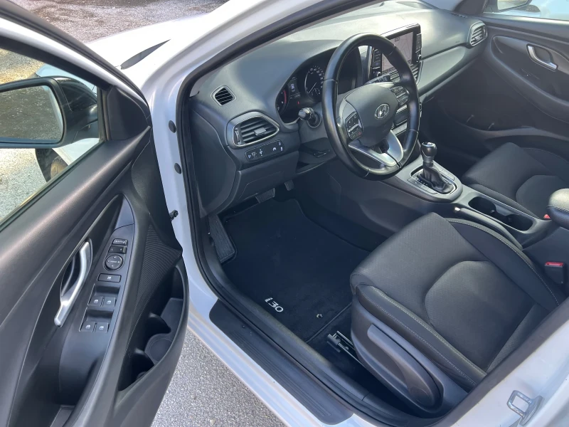 Hyundai I30 1.6d, ШВЕЙЦАРИЯ, снимка 11 - Автомобили и джипове - 52059256