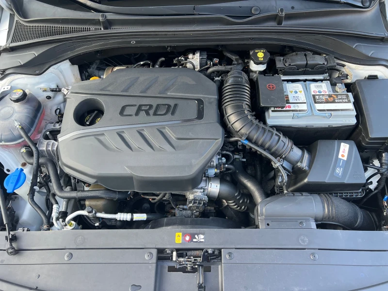 Hyundai I30 1.6d, ШВЕЙЦАРИЯ, снимка 15 - Автомобили и джипове - 52059256