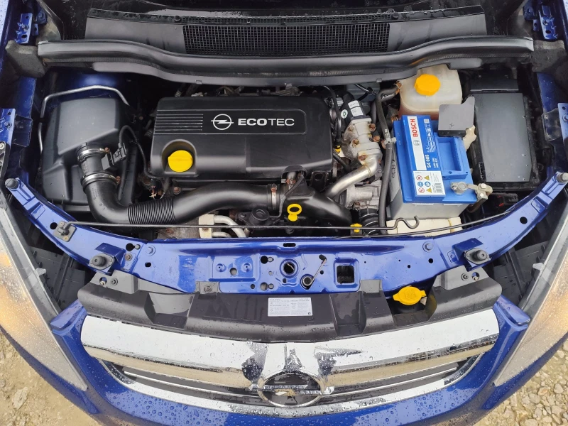 Opel Zafira 1.7 дизел, снимка 15 - Автомобили и джипове - 52510176
