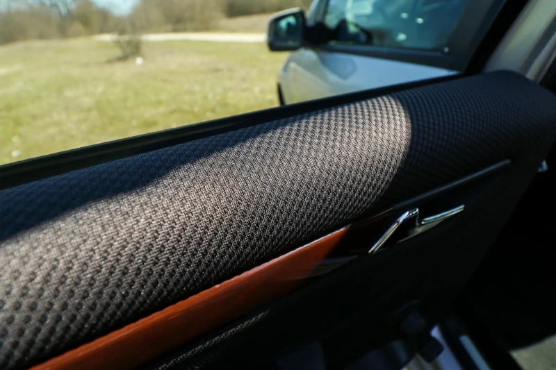 Mercedes-Benz A 150 1.5i, снимка 14 - Автомобили и джипове - 52803268