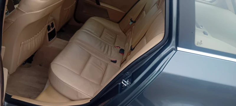 BMW 530 3.0d, снимка 7 - Автомобили и джипове - 53057279