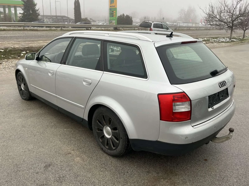 Audi A4 2.5TDI 180кс 6ск 4Х4 КЛИМАТРОНИК КСЕНОН АВТОПИЛОТ, снимка 5 - Автомобили и джипове - 53394181