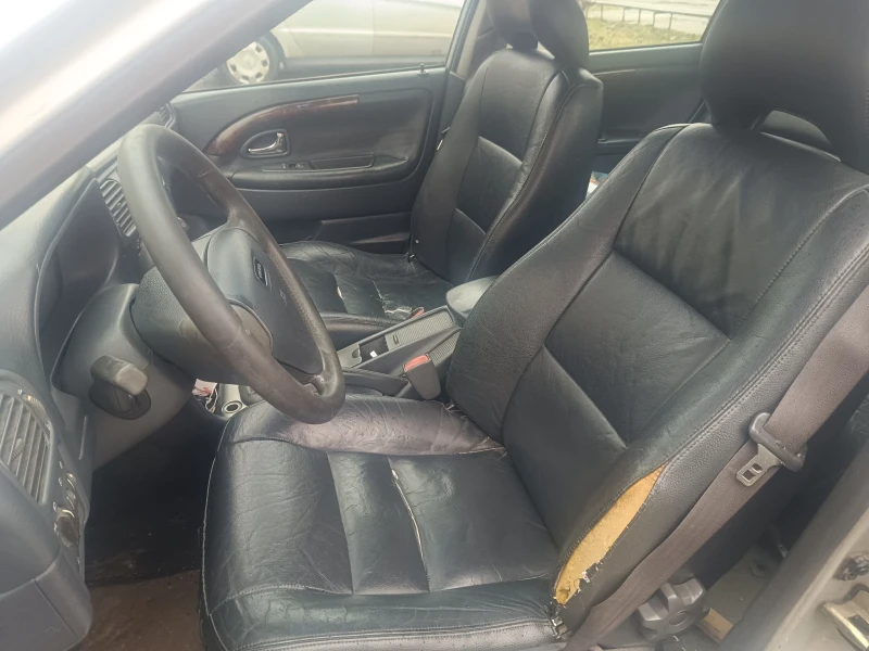 Volvo V40, снимка 12 - Автомобили и джипове - 53481708