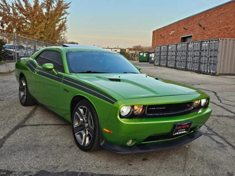 Dodge Challenger * АВТО КРЕДИТ* ЦЕНА ДО БГ * СЕРВИЗНА ИСТОРИЯ *  - 32999 лв. / 16872.12 € - 47763337 1