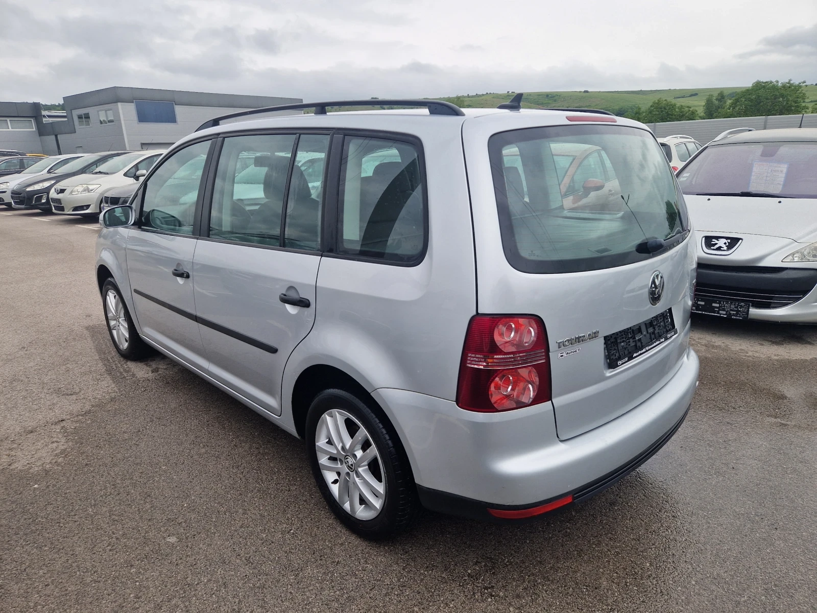 VW Touran 1.9 TDI Навигация! - изображение 5