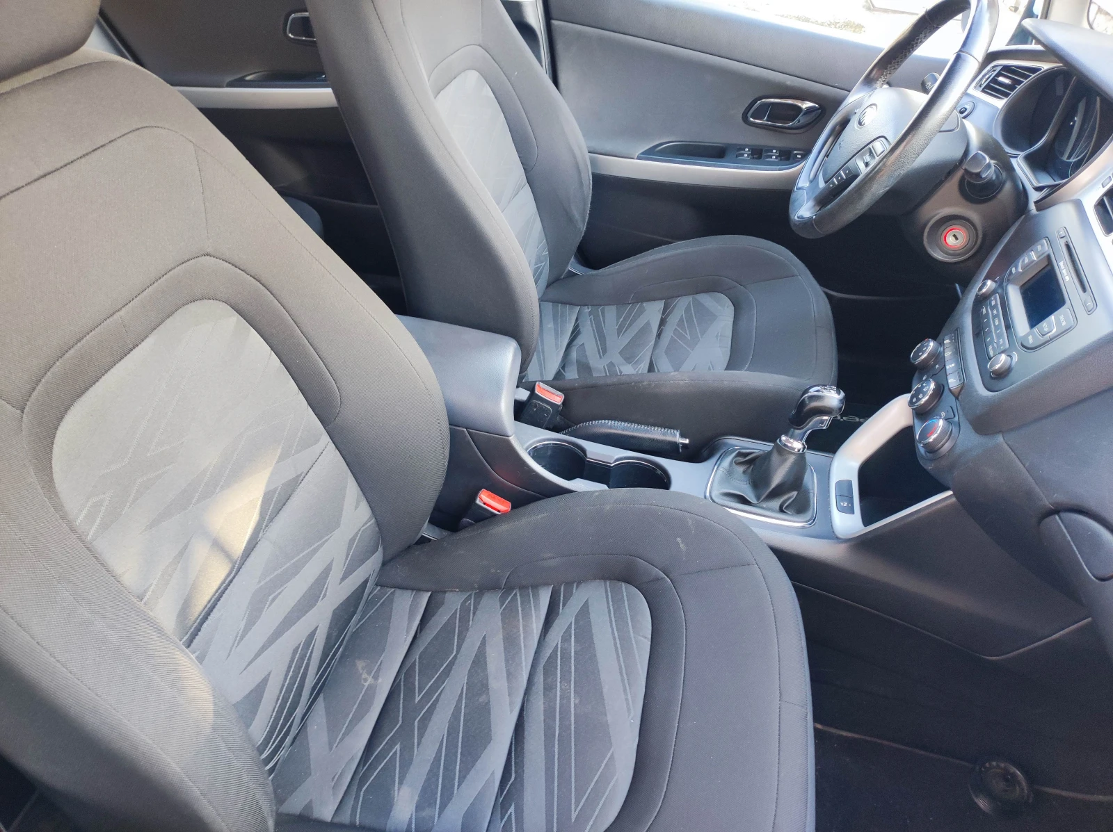 Kia Ceed 1, 6 diesel 128 к.с. | Mobile.bg — изображение 13