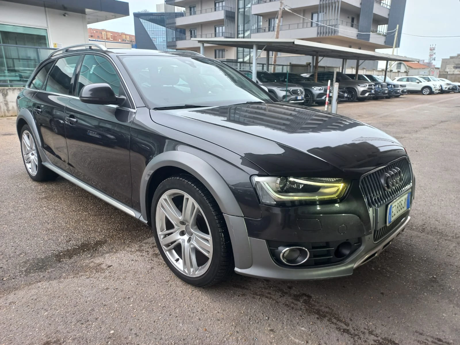 Audi A4 Allroad 2.0TDI 190к.с. FACELIFT 100% РЕАЛНИ КМ-ДОКАЗУЕМИ ! - изображение 3