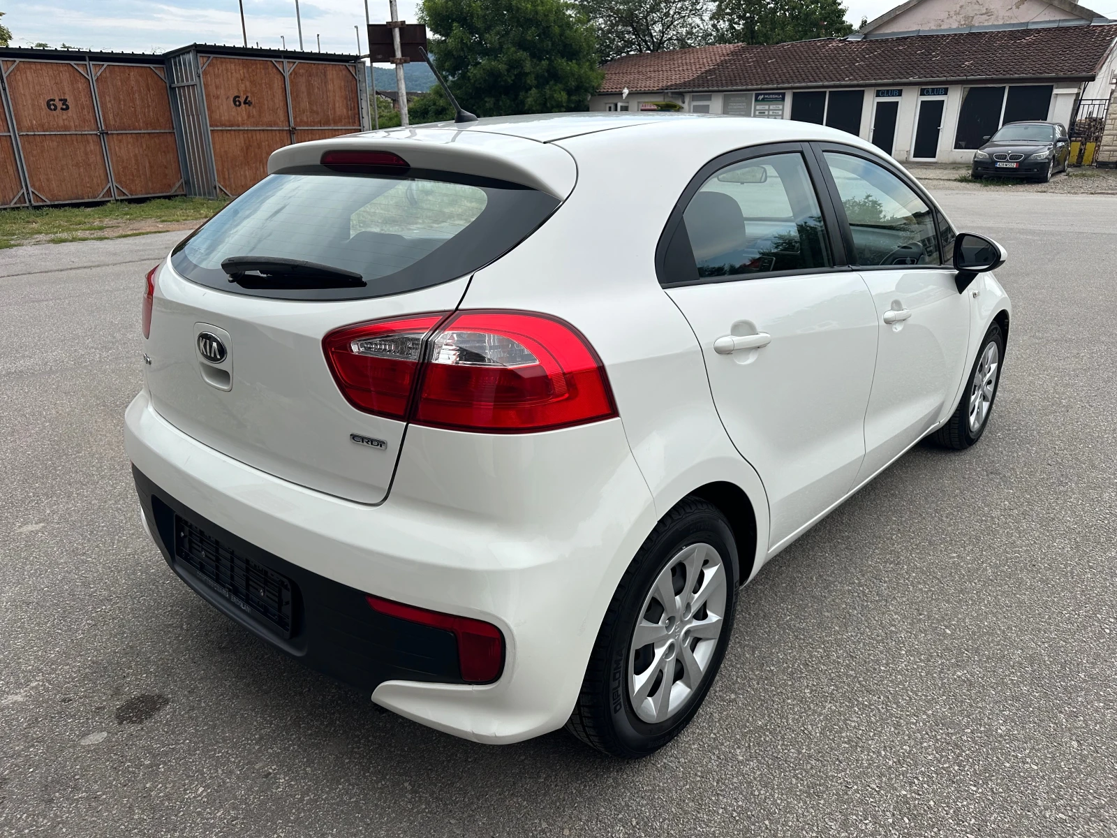 Kia Rio 1.1CRDI Face Lift Италия Euro 6 - изображение 7