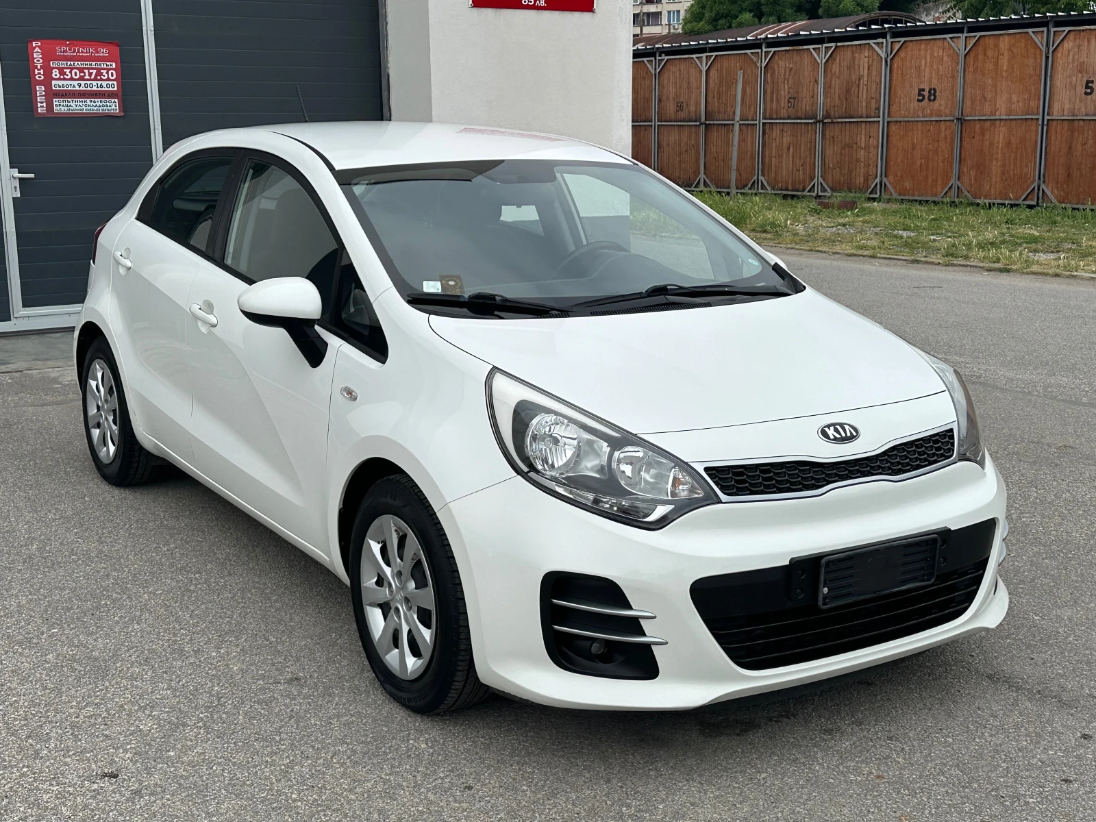 Kia Rio 1.1CRDI Face Lift Италия Euro 6 - изображение 10