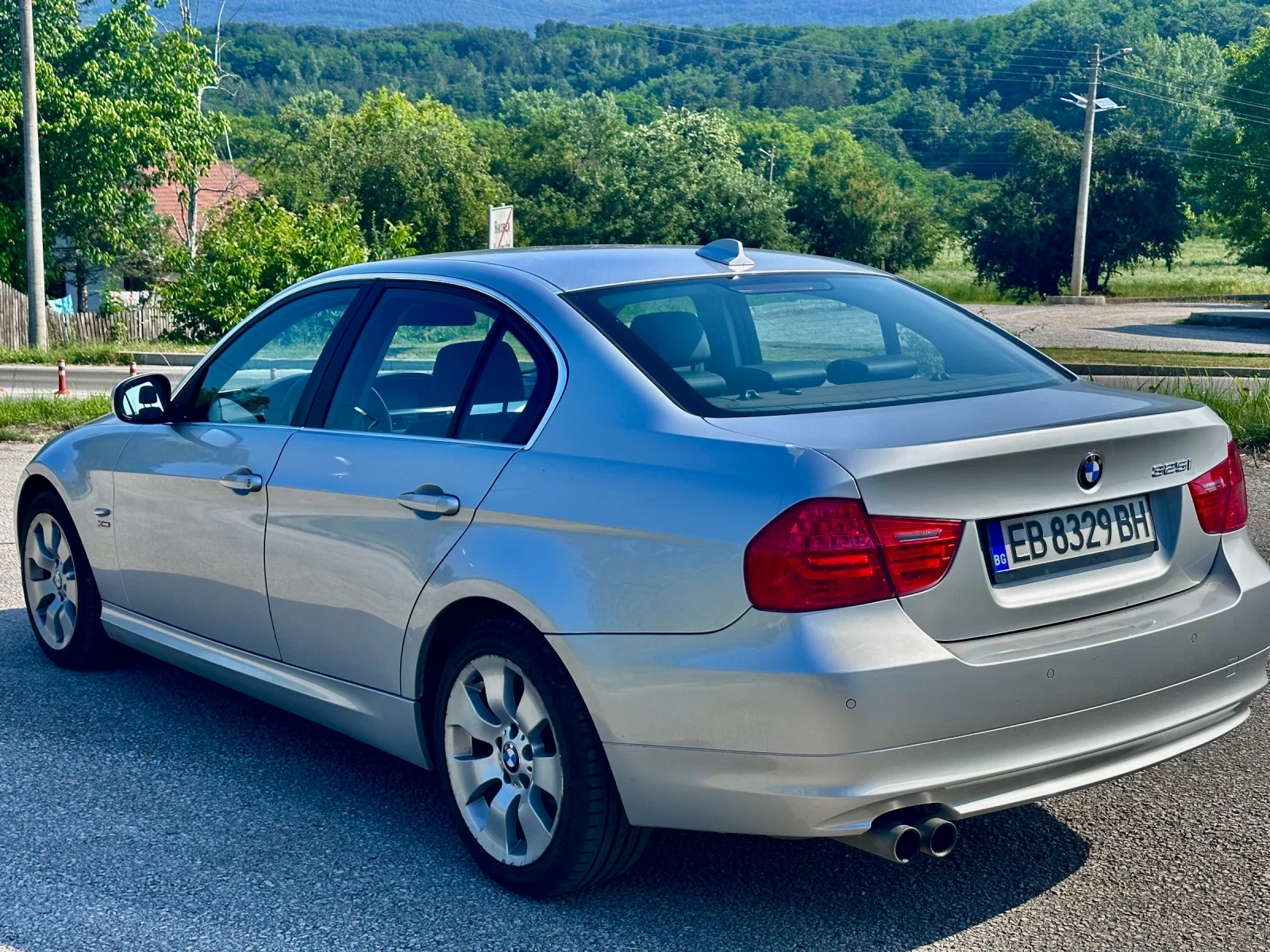 BMW 325 Xdrive 165хил км АВТОМАТ УНИКАТ!!!! - изображение 4