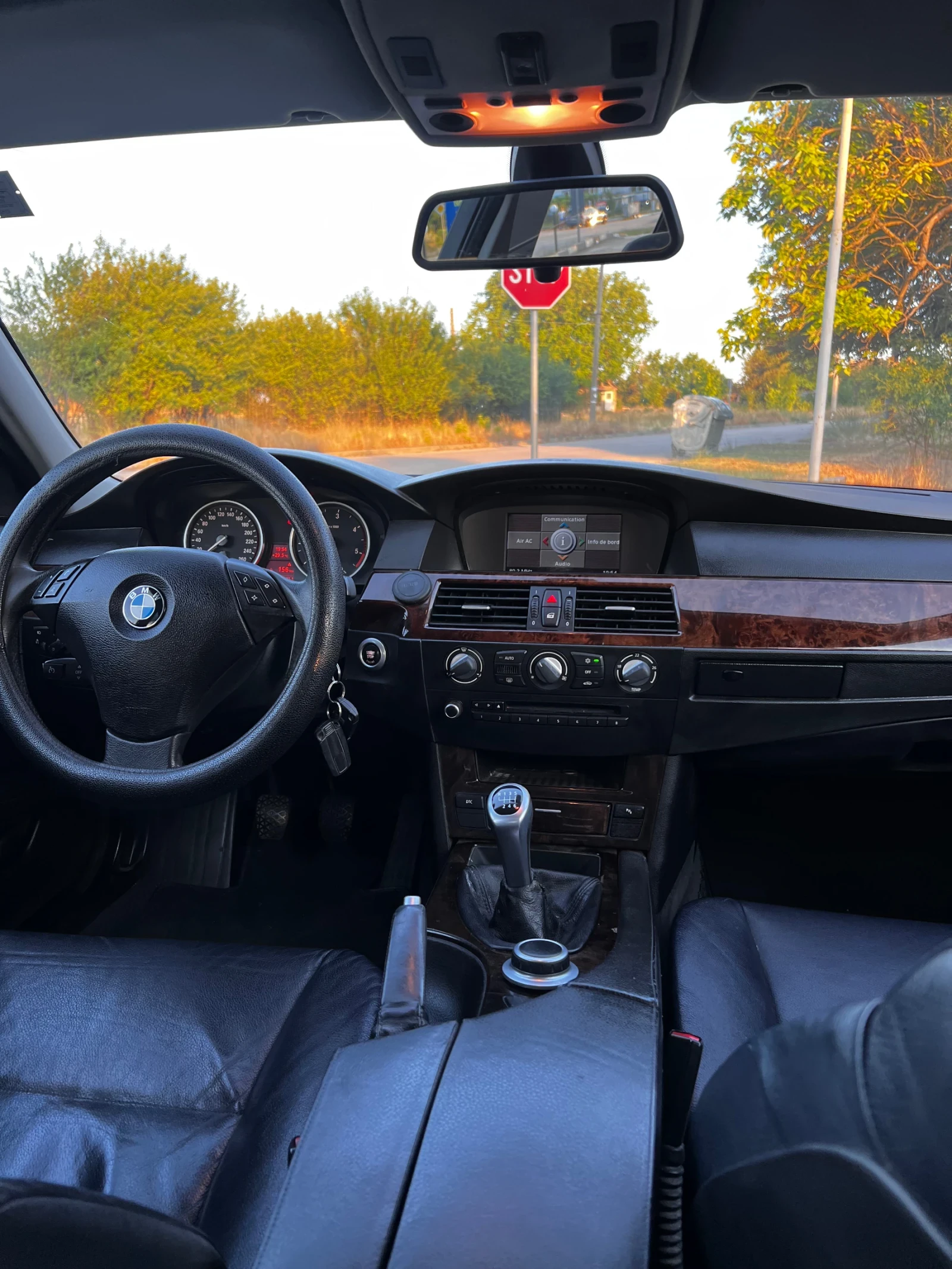 BMW 520 FACELIFT  - изображение 7