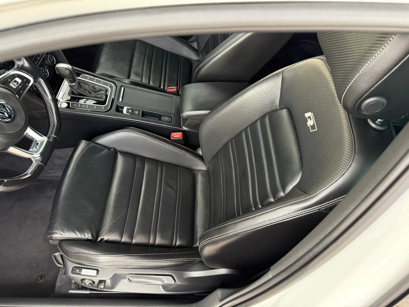 VW Passat 2.0 tdi R-line - изображение 8