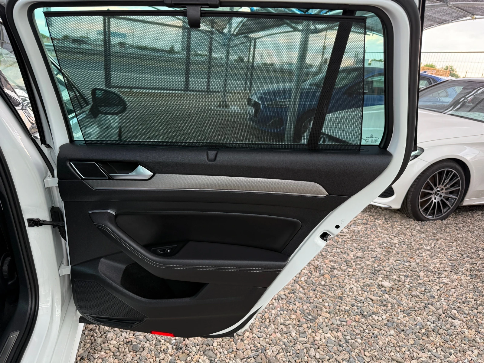 VW Passat 2.0 tdi R-line | Mobile.bg   12