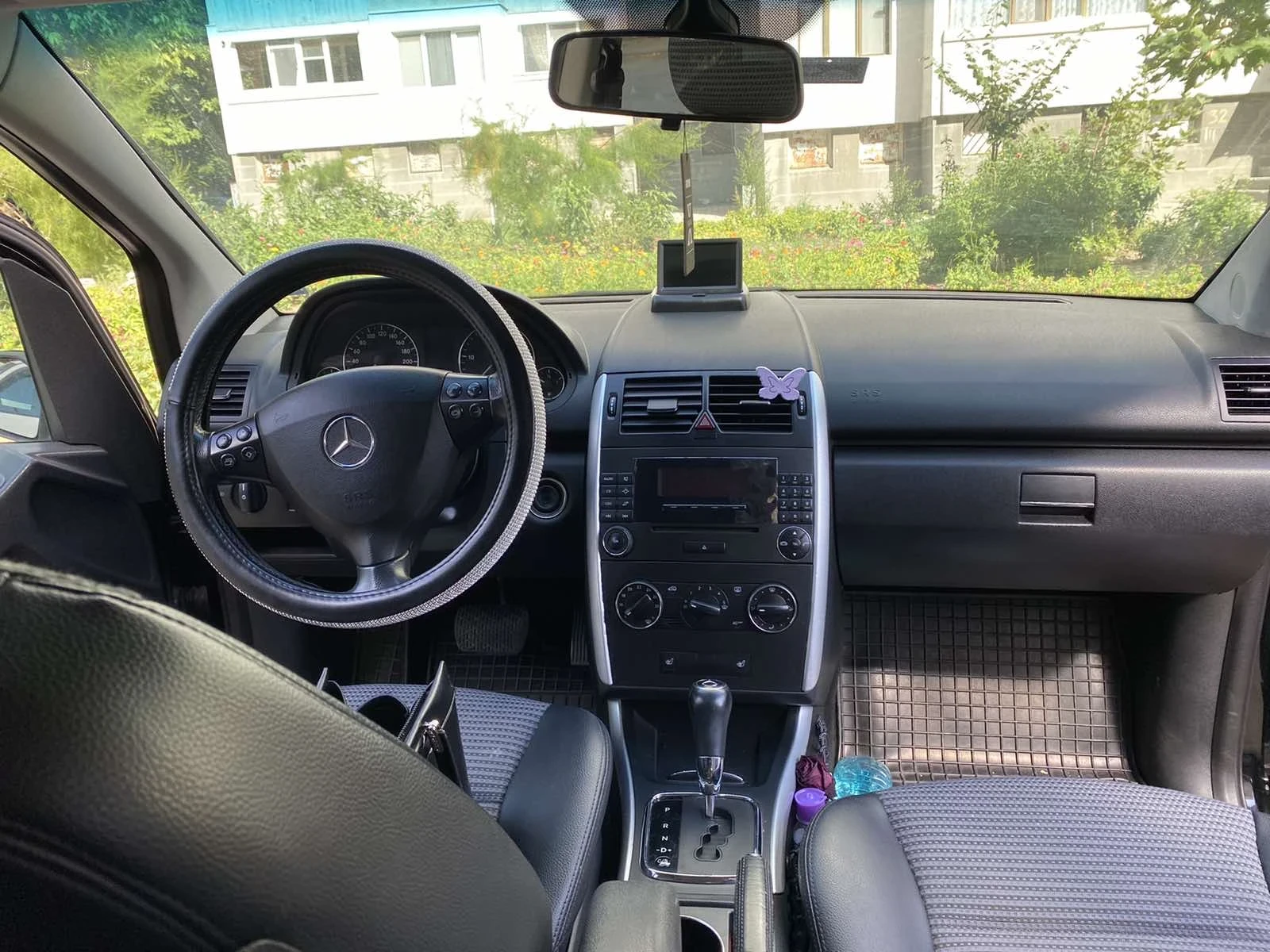 Mercedes-Benz A 180  - изображение 4
