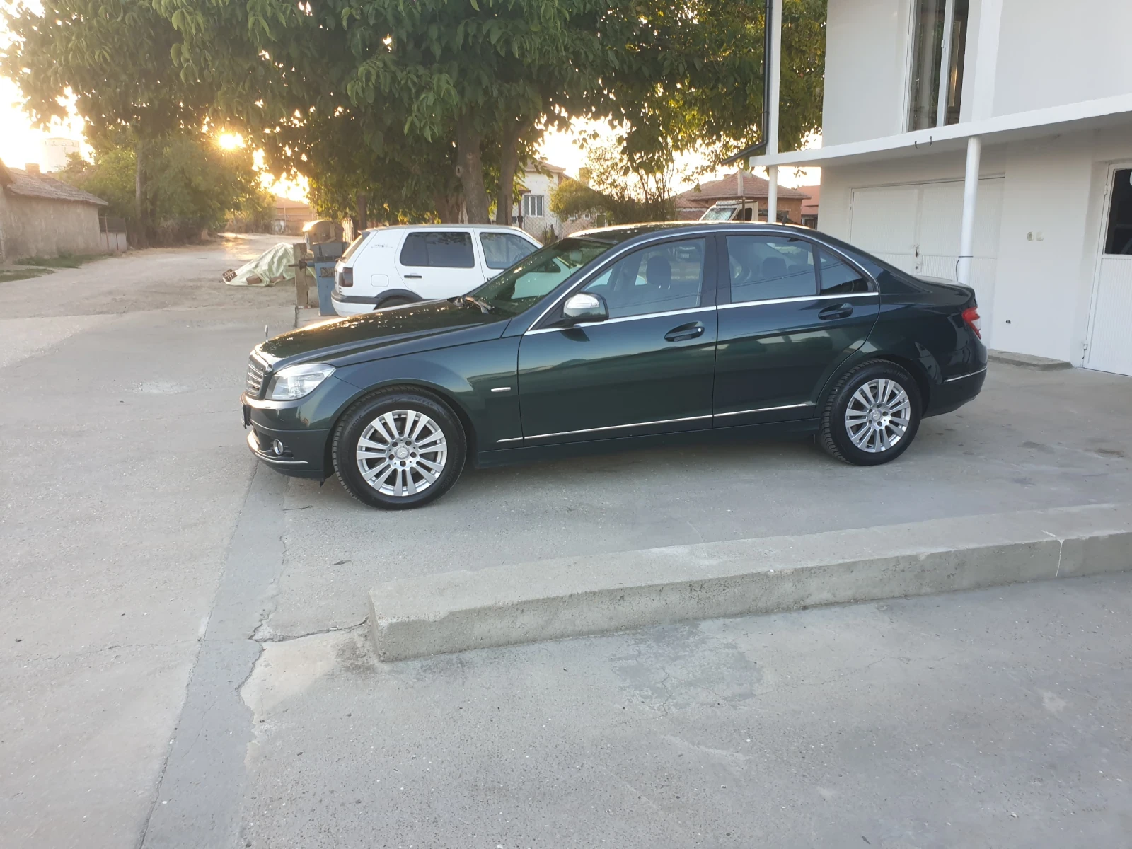 Mercedes-Benz C 220 2.2 CDI 170 ks - изображение 2