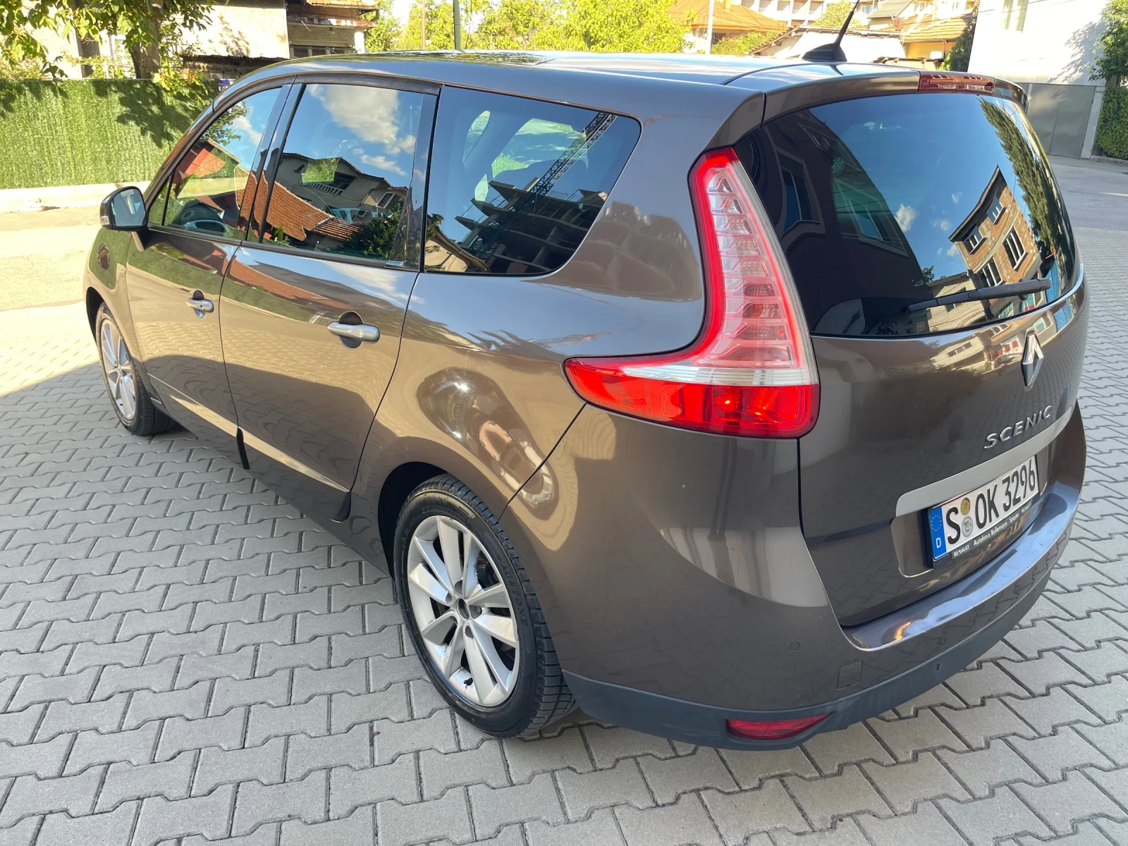 Renault Scenic Газ.Инж Панорама  - изображение 4