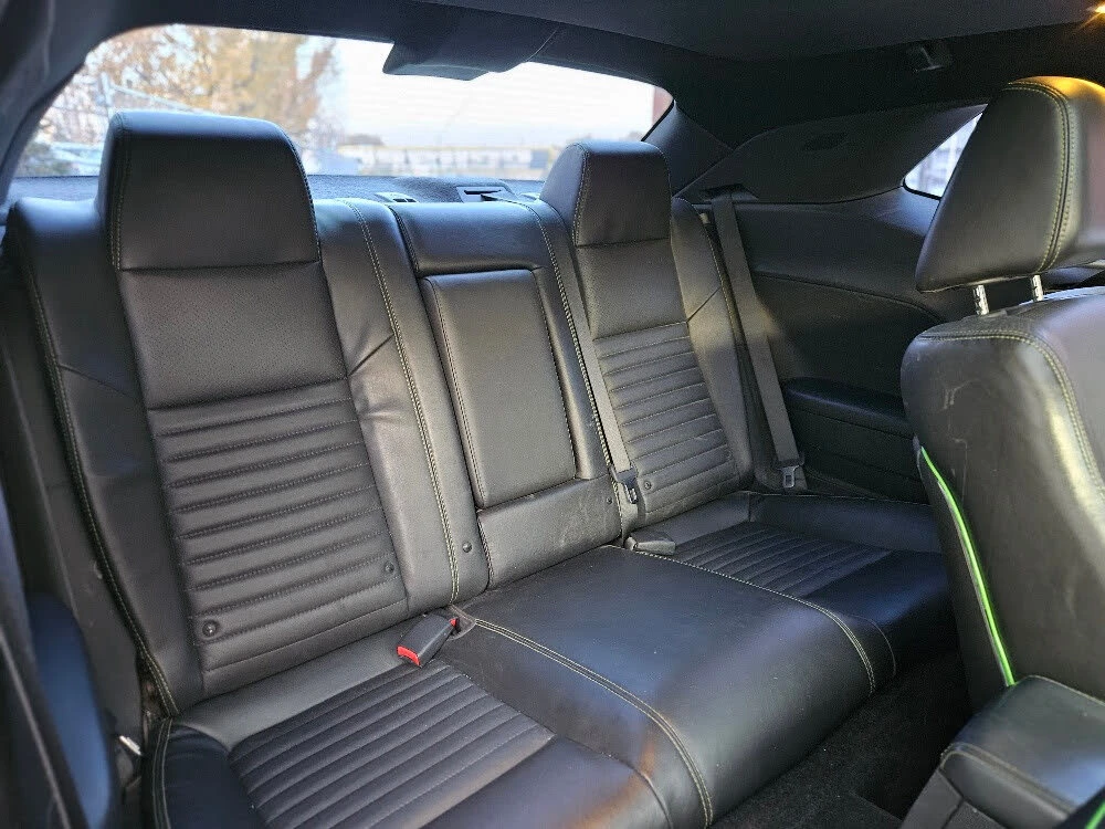 Dodge Challenger *  *    *   *  | Mobile.bg   13