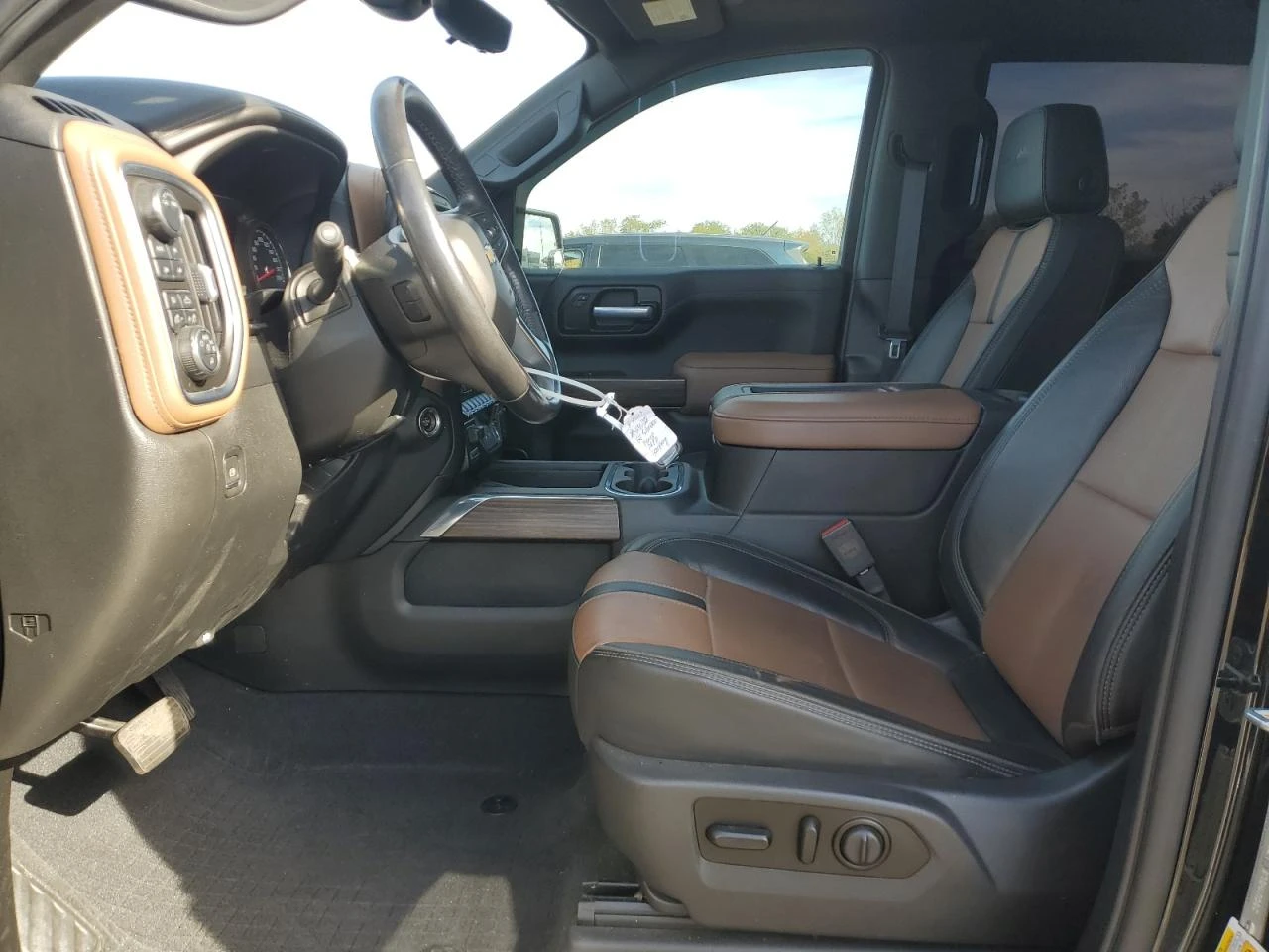 Chevrolet Silverado 6.2l K1500 High Country - изображение 7