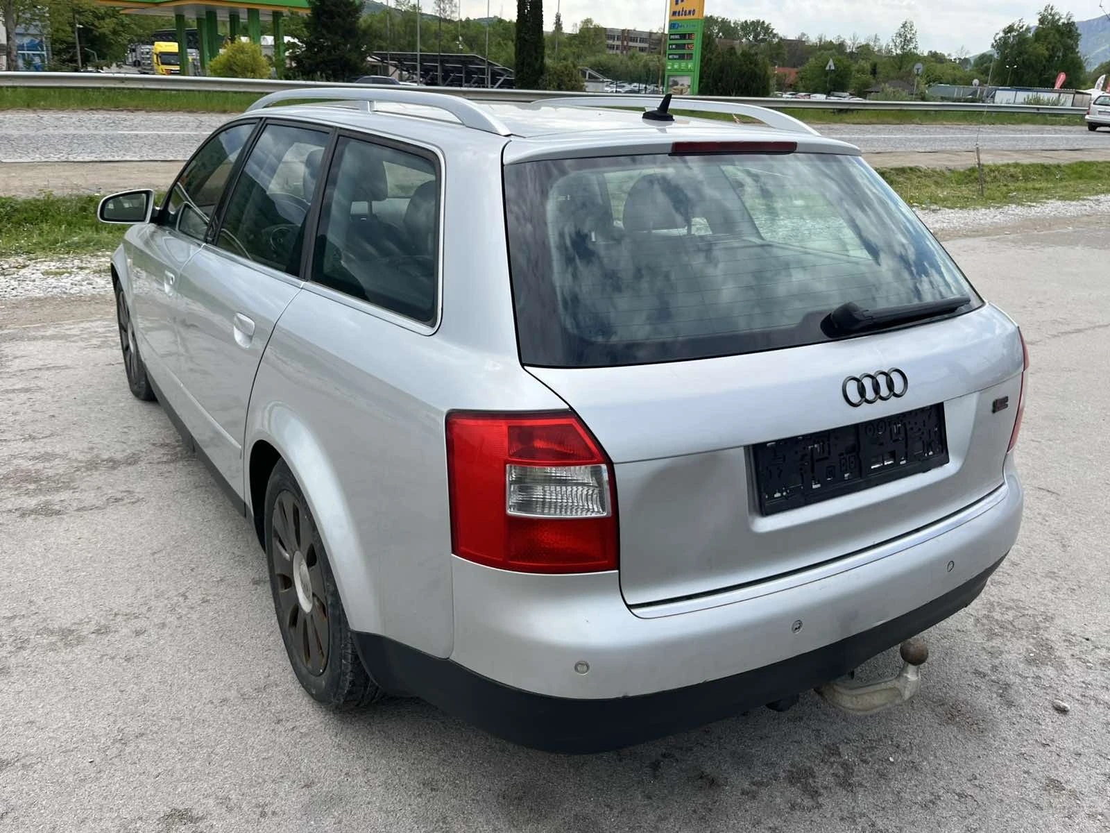 Audi A4 2.5TDI 180кс 6ск 4Х4 КЛИМАТРОНИК КСЕНОН АВТОПИЛОТ, снимка 5 - Автомобили и джипове - 53394181