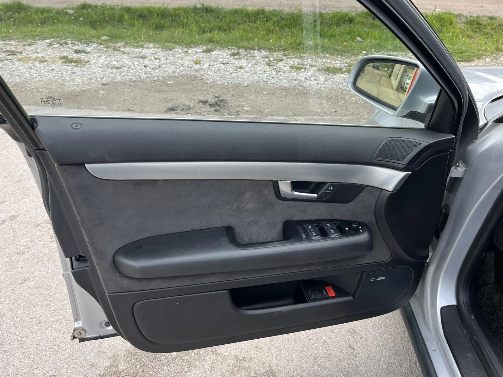 Audi A4 2.5TDI 180кс 6ск 4Х4 КЛИМАТРОНИК КСЕНОН АВТОПИЛОТ, снимка 7 - Автомобили и джипове - 53394181