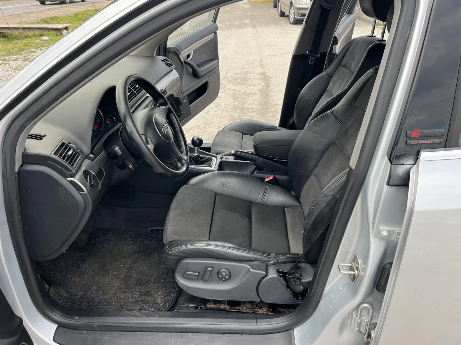 Audi A4 2.5TDI 180кс 6ск 4Х4 КЛИМАТРОНИК КСЕНОН АВТОПИЛОТ, снимка 8 - Автомобили и джипове - 53394181