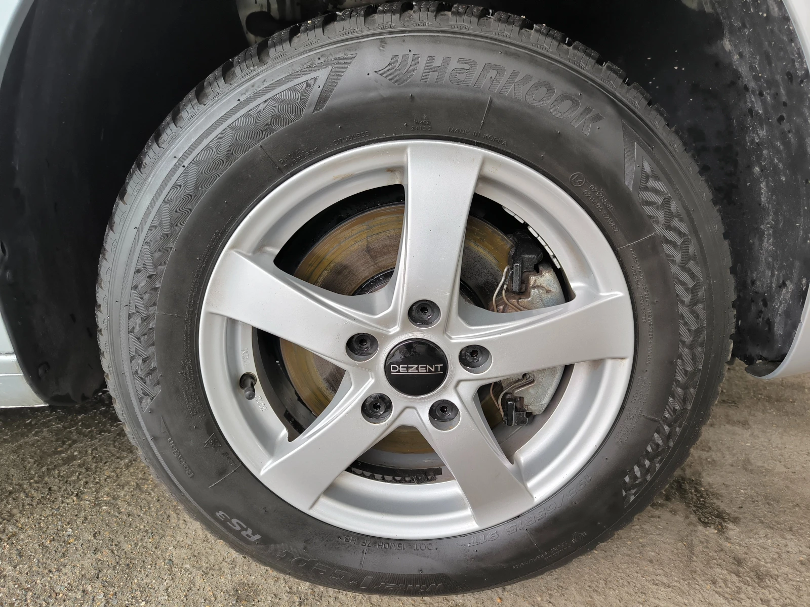 VW Caddy Т.D.i-105k.c.ПЪТНИЧЕСКО, КЛИМА, ЕВРО 5В!, снимка 16 - Автомобили и джипове - 53725499