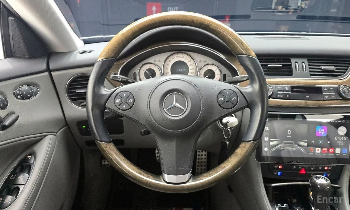 Mercedes-Benz CLS 350, снимка 13 - Автомобили и джипове - 53729247