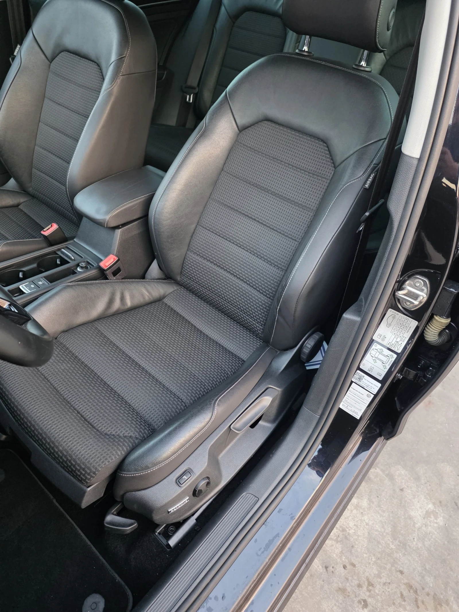 VW Golf 7, снимка 9 - Автомобили и джипове - 53753049