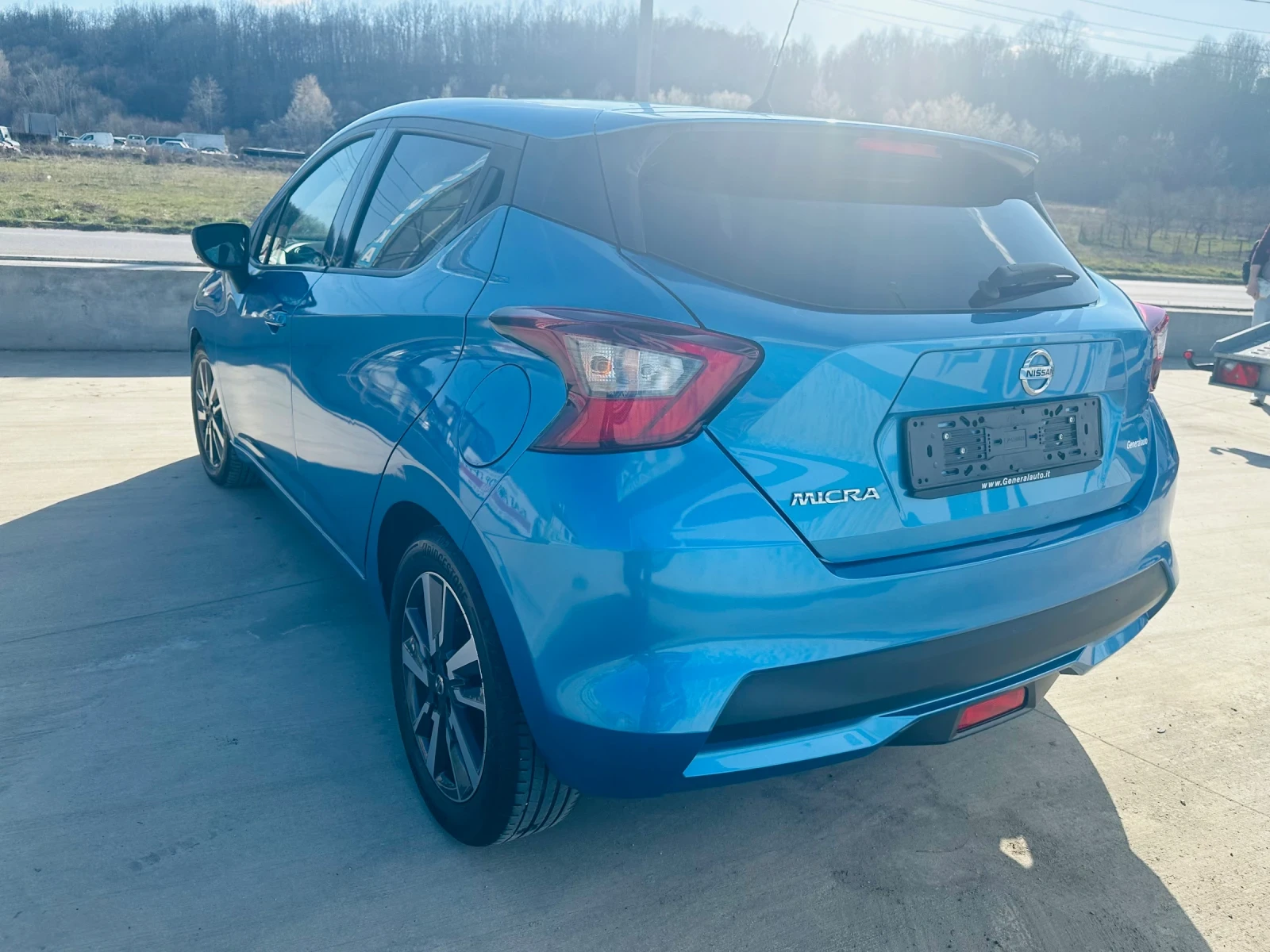 Nissan Micra 1.0, снимка 4 - Автомобили и джипове - 53817181