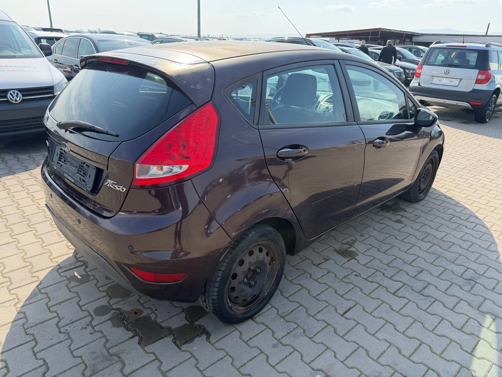 Ford Fiesta 1.4D EURO 4, снимка 6 - Автомобили и джипове - 53865172