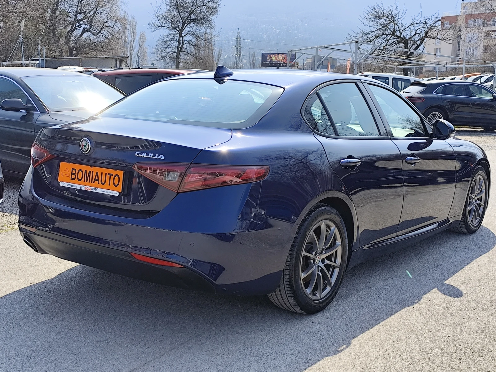 Alfa Romeo Giulia 2.2D* АВТОМАТИК* EURO6B* NAVI* , снимка 4 - Автомобили и джипове - 53875307