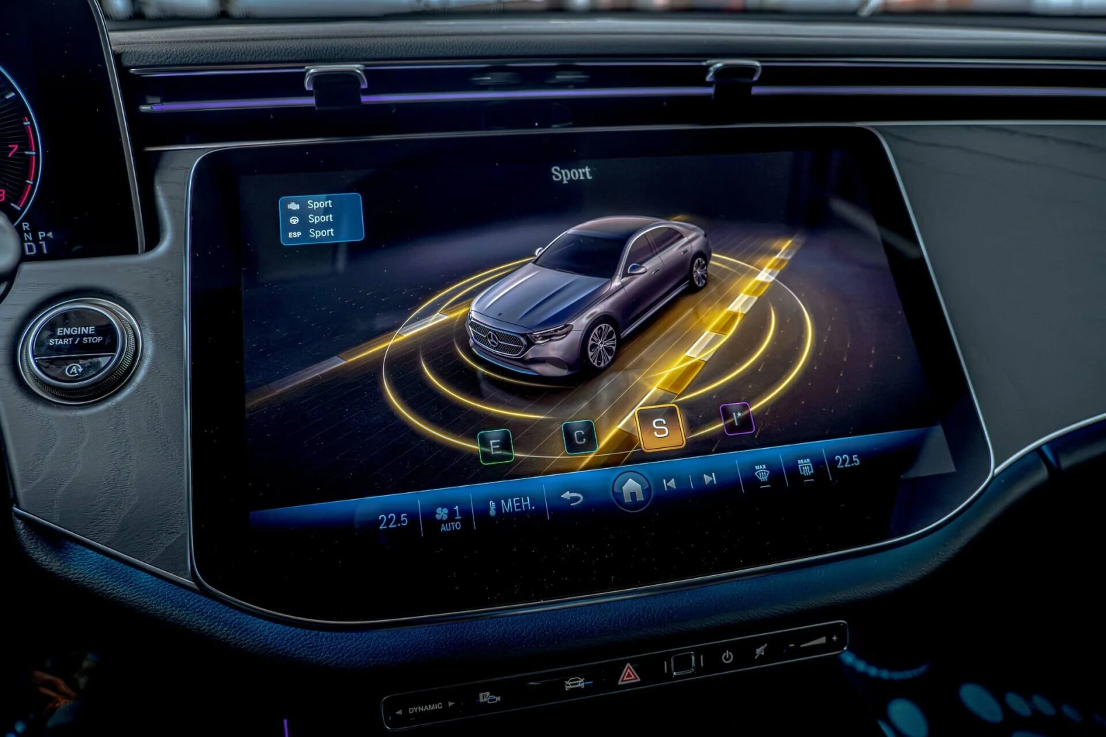 Mercedes-Benz E 450 4Matic/MBUX/Kaмера/Advanced Plus/Ambient/PRE-SAFE, снимка 12 - Автомобили и джипове - 54073984