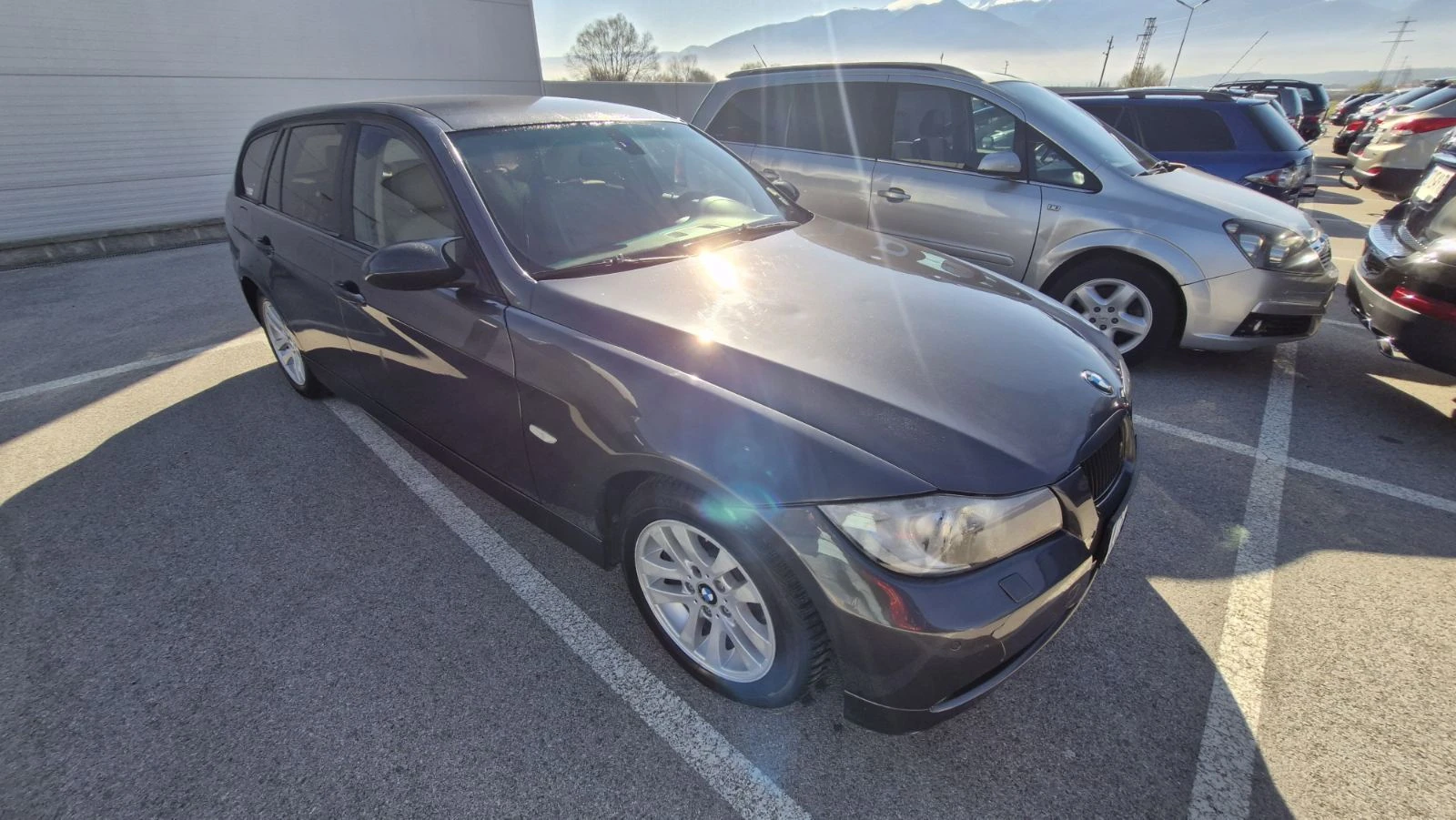BMW 320 2.0 d  163 к.с., снимка 2 - Автомобили и джипове - 54110381