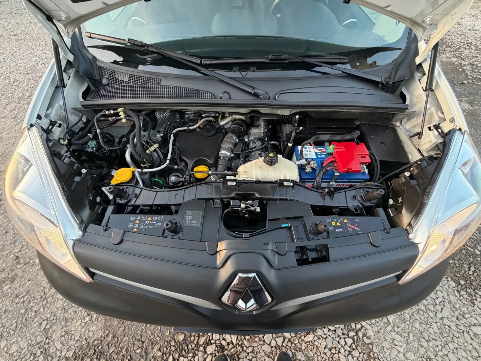 Renault Kangoo 1.5DCI* MAXI* 11.2019* EVRO6, снимка 16 - Автомобили и джипове - 54221322