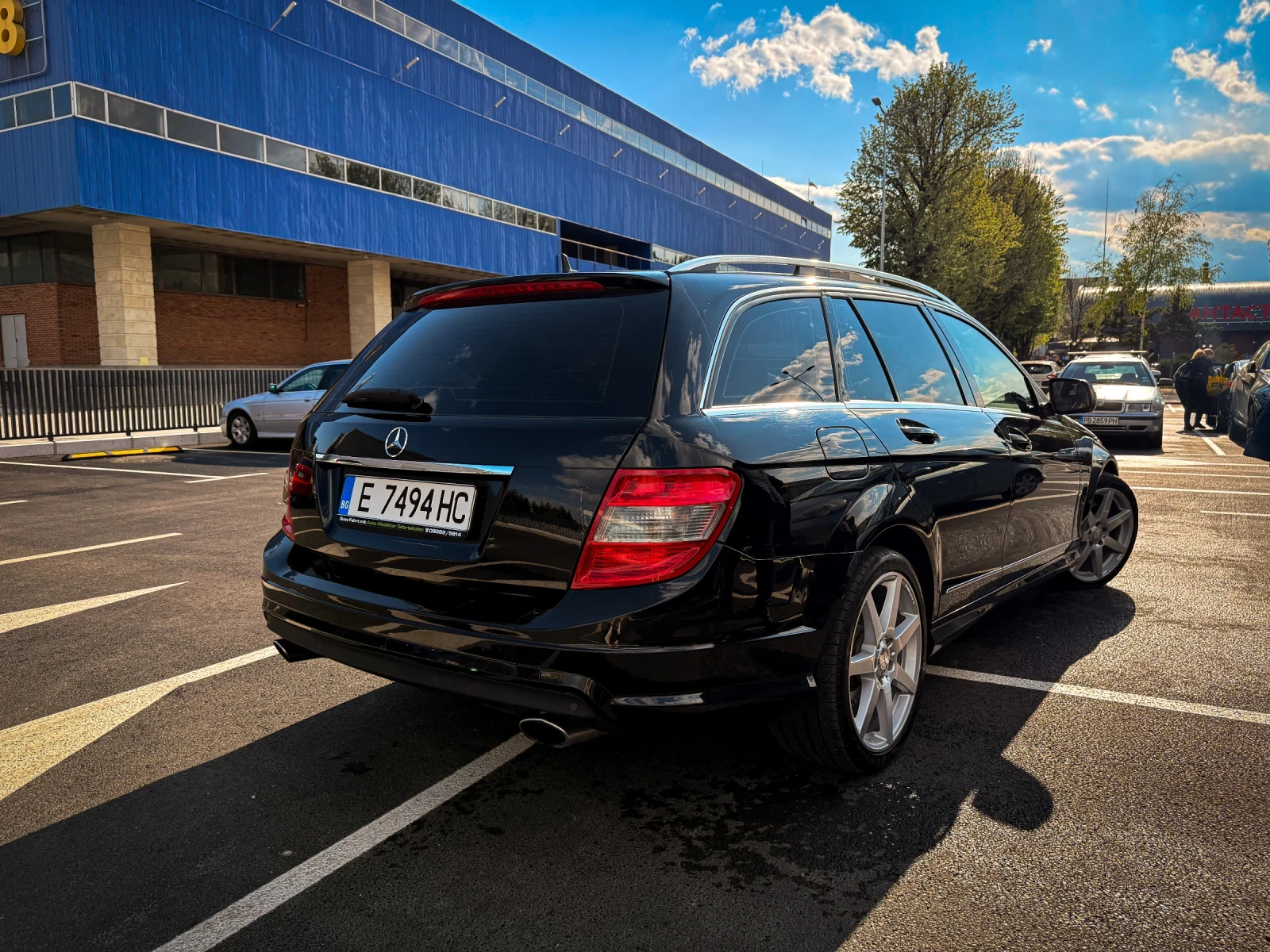 Mercedes-Benz C 320, снимка 12 - Автомобили и джипове - 54238713
