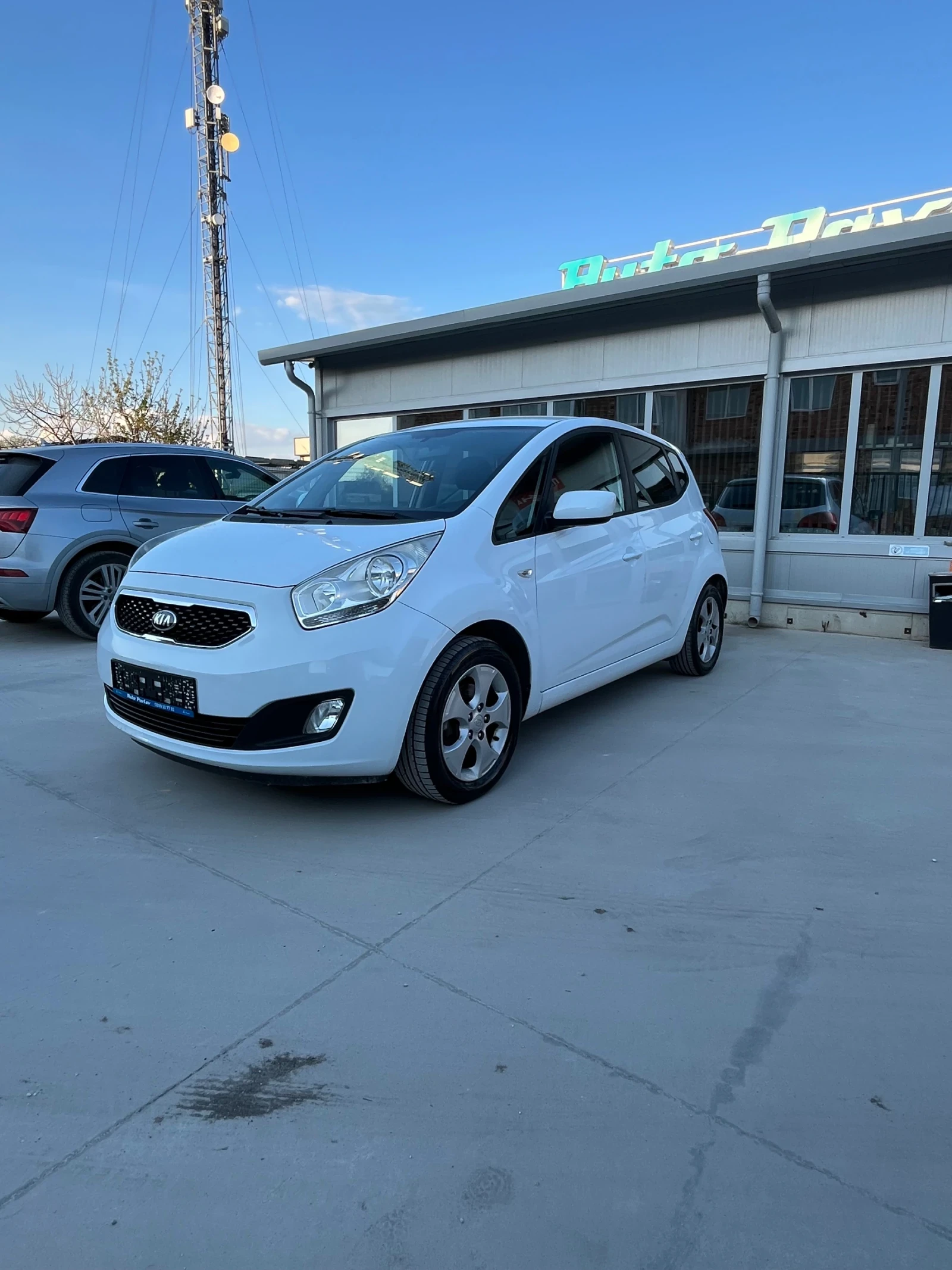 Kia Venga 1.4 Active/ Газ, снимка 7 - Автомобили и джипове - 54246684