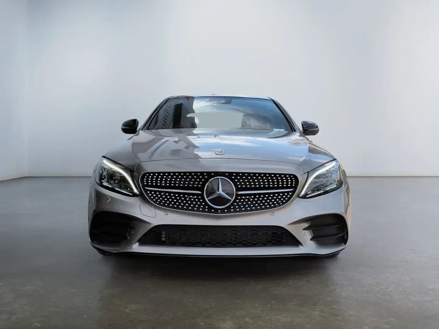 Mercedes-Benz C 300 C 300 4MATIC, снимка 2 - Автомобили и джипове - 54887898